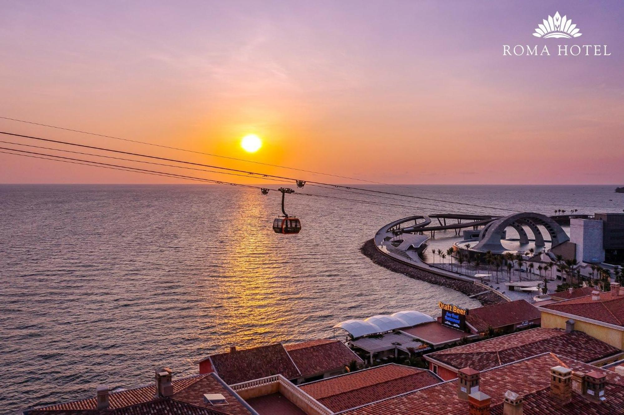Roma Hotel Phu Quoc - Free Airport Shuttle & Sunset Town Tour エクステリア 写真