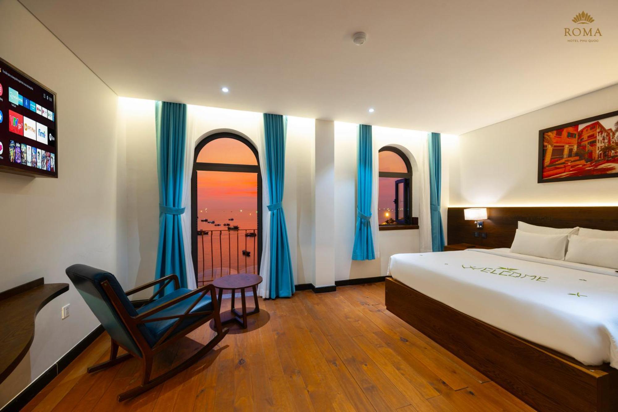 Roma Hotel Phu Quoc - Free Airport Shuttle & Sunset Town Tour エクステリア 写真