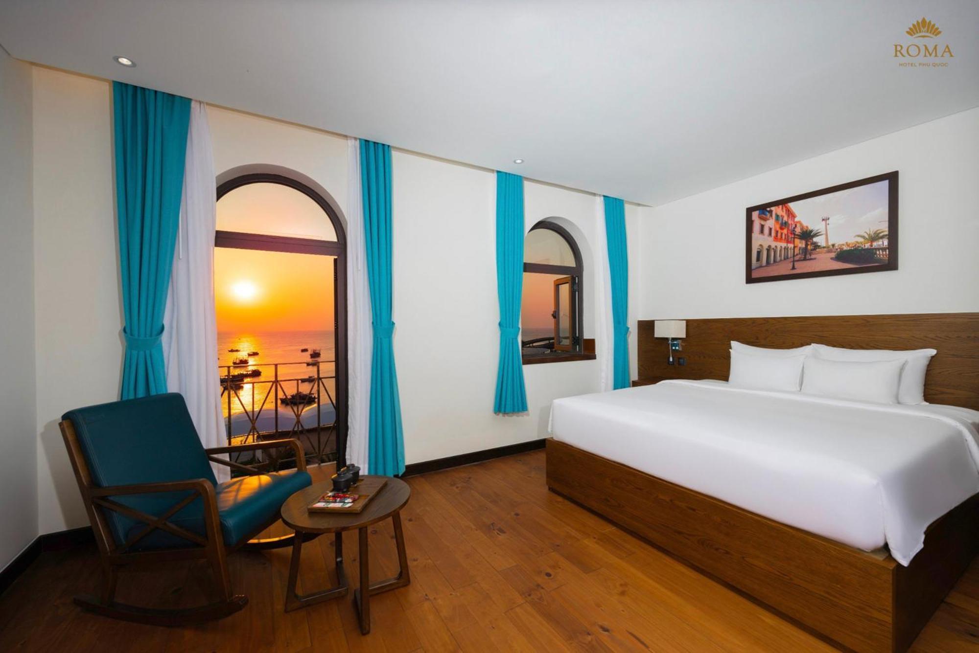 Roma Hotel Phu Quoc - Free Airport Shuttle & Sunset Town Tour エクステリア 写真